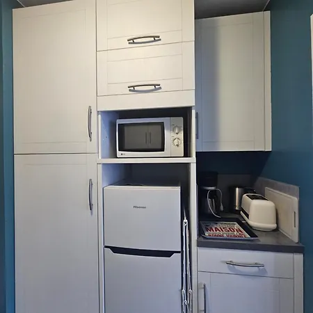 2 Etoiles Proche Thermes Avec Parking 엑스레뱅